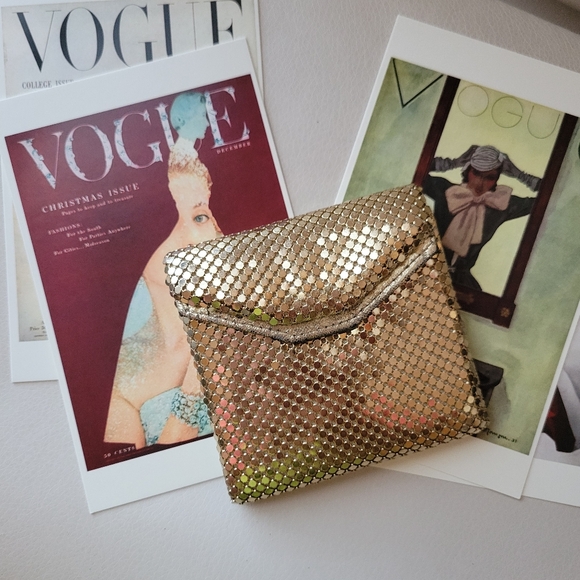 Vintage Gold Mesh Small Wallet ~ Whiting & Davis Style ~ Retro ~ Date Night ~ - Picture 6 of 15